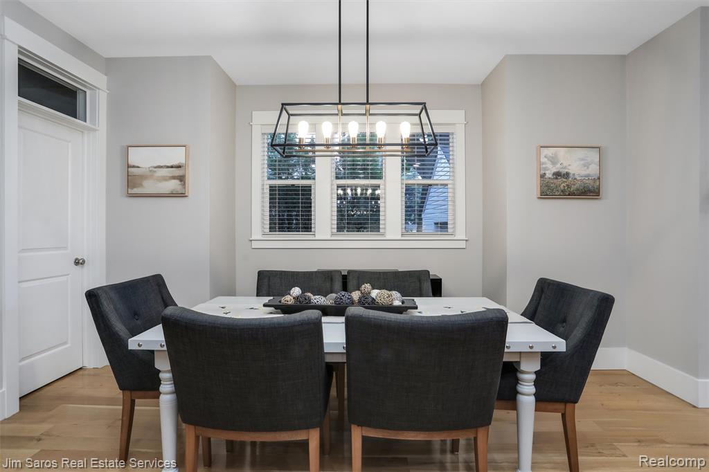 406 N Altadena Avenue, Royal Oak, MI 48067 — Photo 11