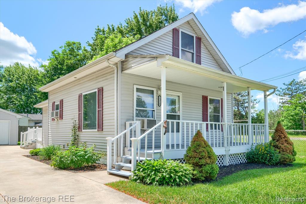 1314 Carman Street, Burton, MI 48529 — Photo 3