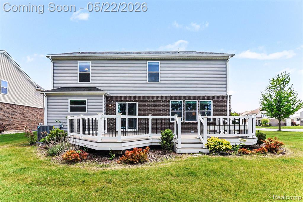 7558 Abigail Drive, Ypsilanti, MI 48198 — Photo 31