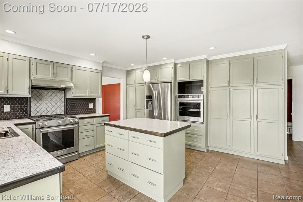 4023 Anthony Drive, Sterling Heights, MI 48310 — Photo 9