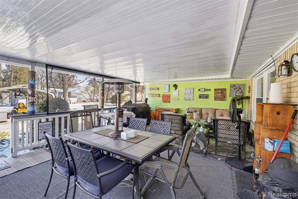 206 Clarence Street, Holly, MI 48442 — Photo 16