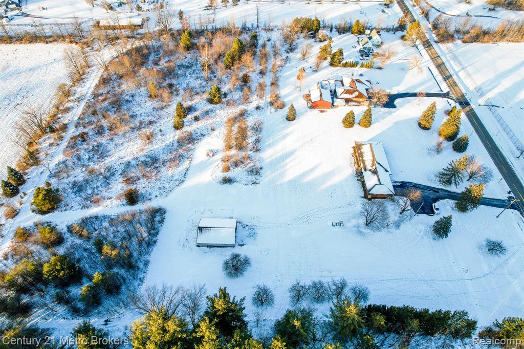 2227 N Baxter Road, Davison, MI 48423 — Photo 46