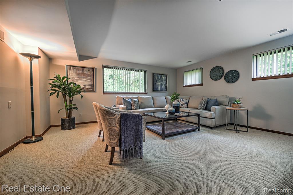 753 Medinah Drive, Rochester Hills, MI 48309 — Photo 3