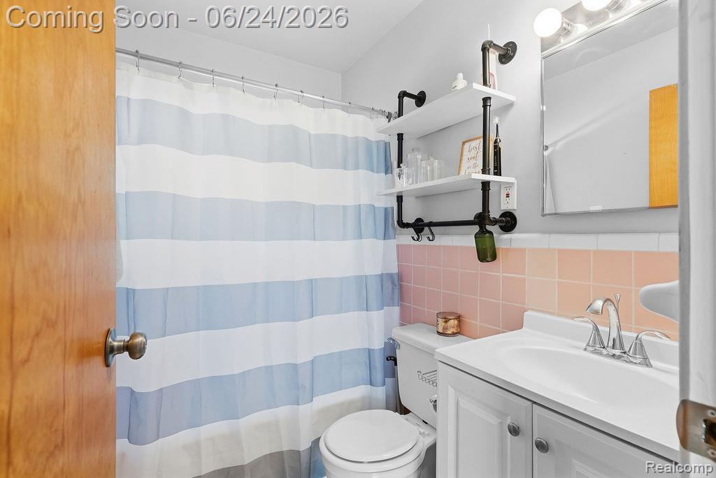 426 S Vernon Avenue, Flint, MI 48503 — Photo 13
