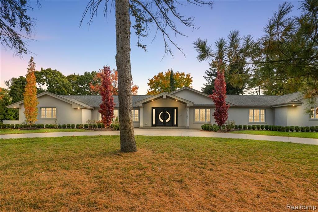 5741 Snowshoe Circle, Bloomfield Hills, MI 48301 — front exterior