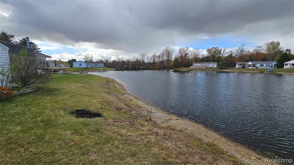 115 Pine Lakes Drive W, Lapeer, MI 48446 — Photo 6