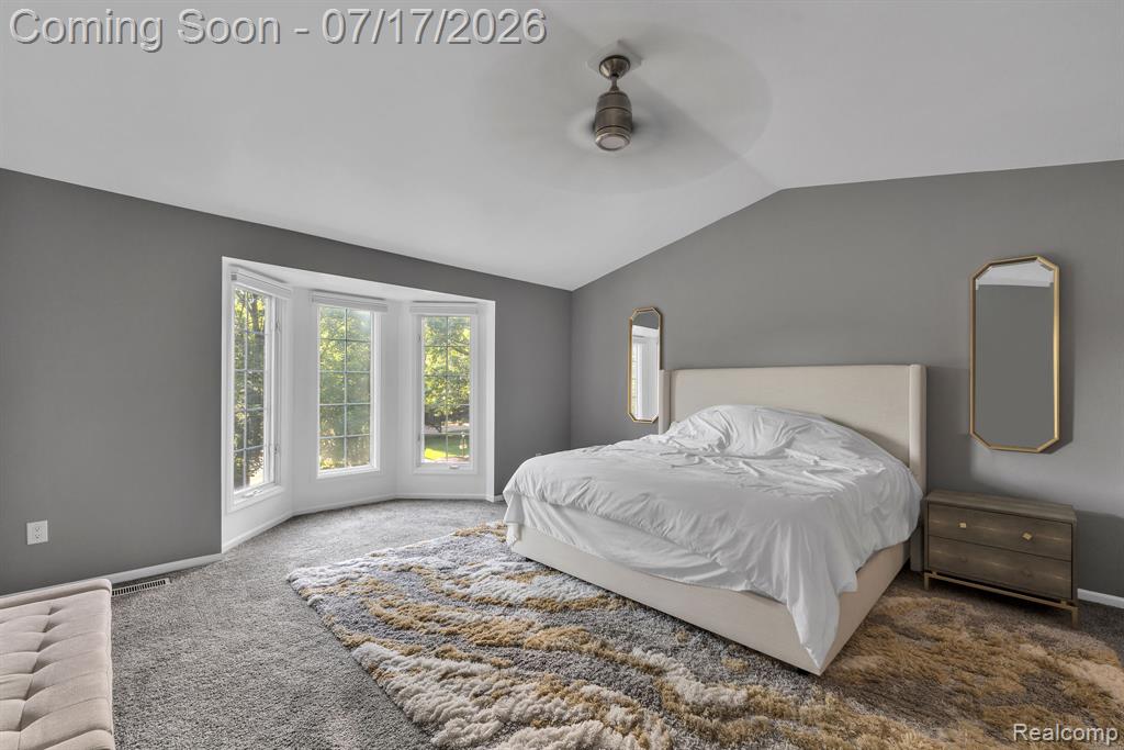 6081 Beachwood Drive, West Bloomfield, MI 48324 — Photo 28