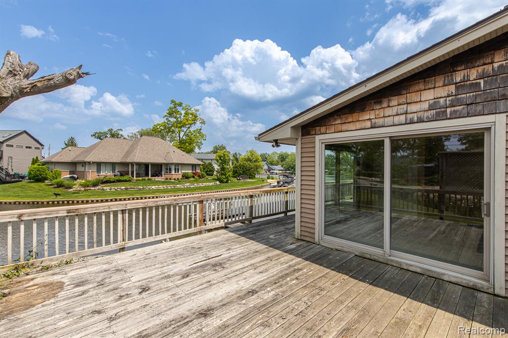 9634 Bonnie Briar Street, White Lake, MI — Photo 49