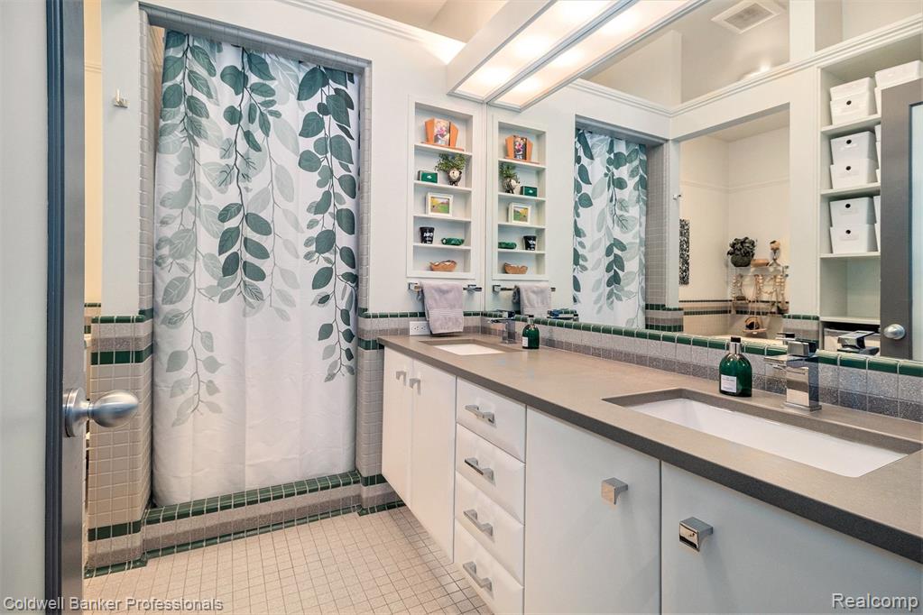 3940 Dexter Ann Arbor Road, Ann Arbor, MI 48103 — Photo 29