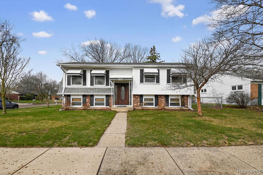 9187 N Sheldon Road, Plymouth, MI 48170 — Photo 3