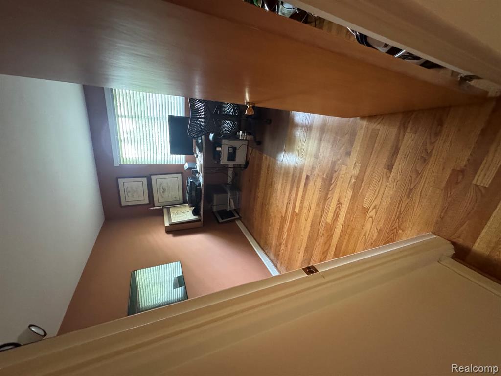 6925 Windham Lane, Bloomfield Hills, MI 48301 — Photo 24