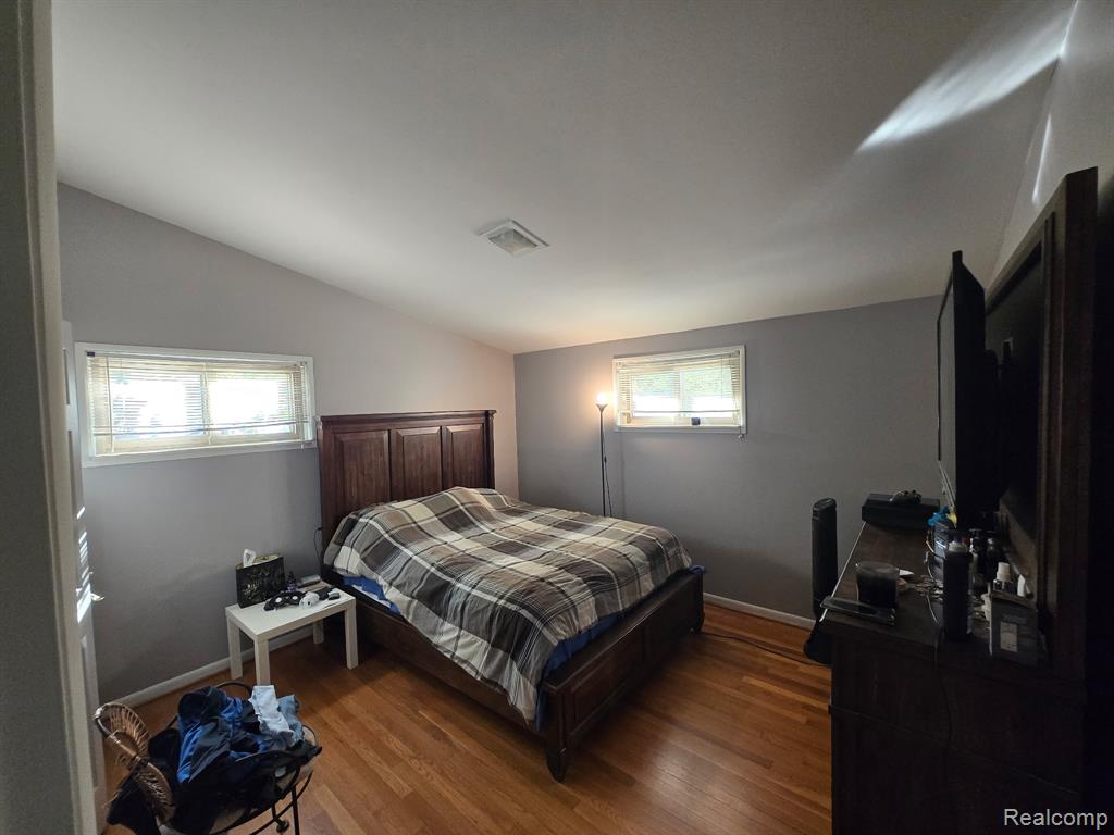 9085 Melrose Street, Livonia, MI 48150 — Photo 12