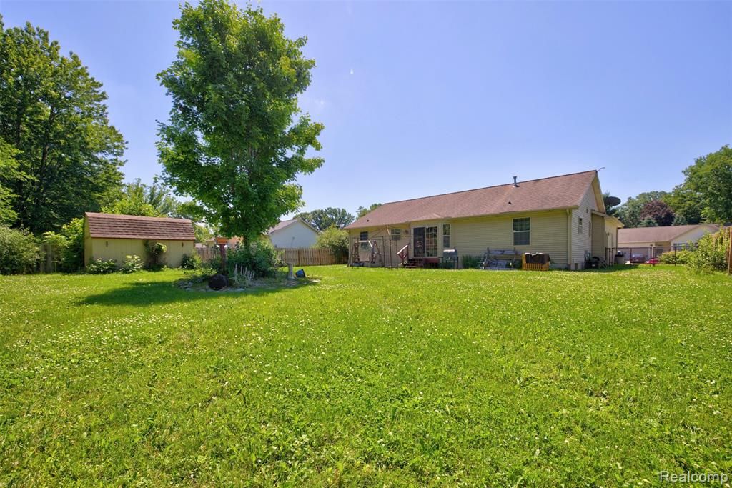 5344 Wheat Way Avenue, Swartz Creek, MI 48473 — Photo 42