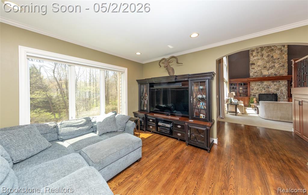 9811 KINGSTON POINTE, Clarkston, MI 48348 — Photo 36