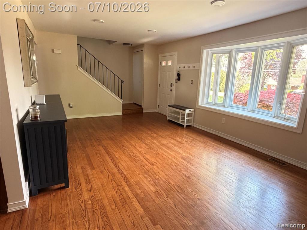 9739 Waterway Drive, Grosse Ile, MI 48138 — Photo 5