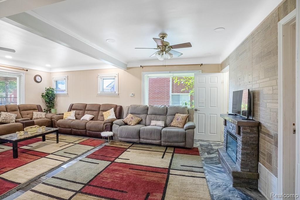 4663 Mead Street N, Dearborn, MI 48126 — Photo 14