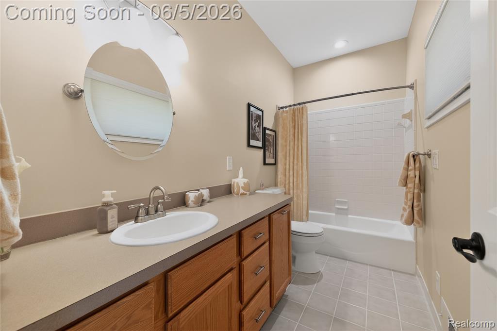 18124 Meridian Road, Grosse Ile, MI 48138 — Photo 49