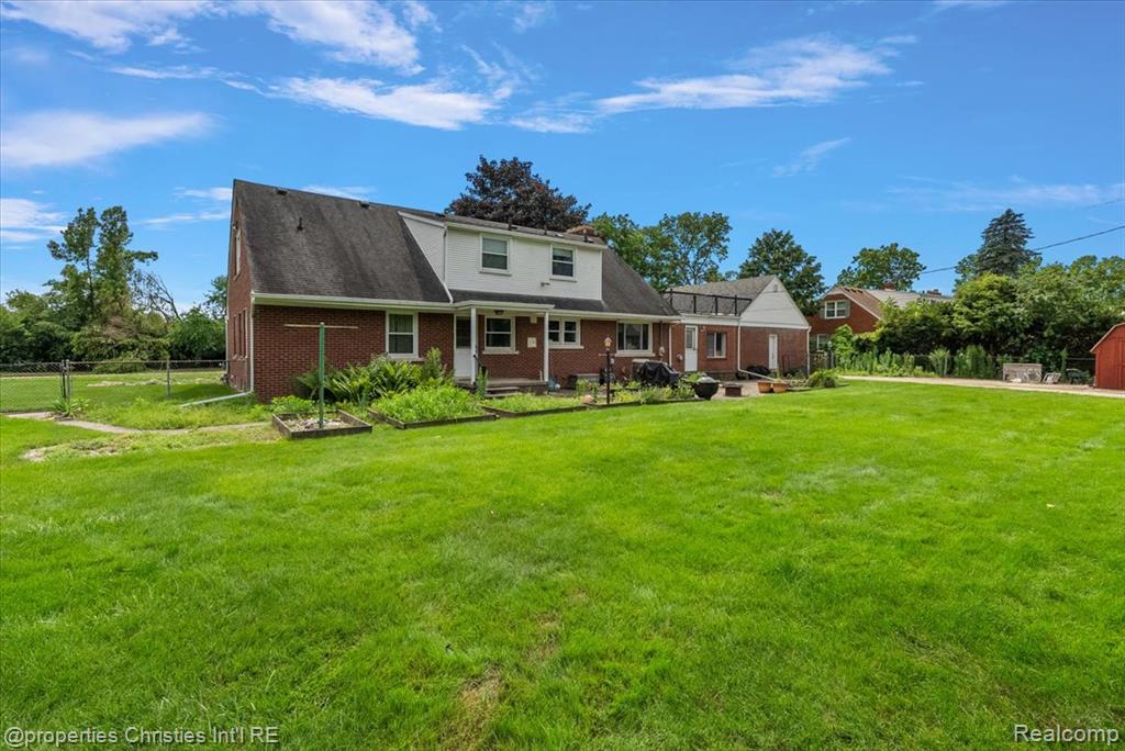 14700 Fox, Redford, MI 48239 — Photo 9