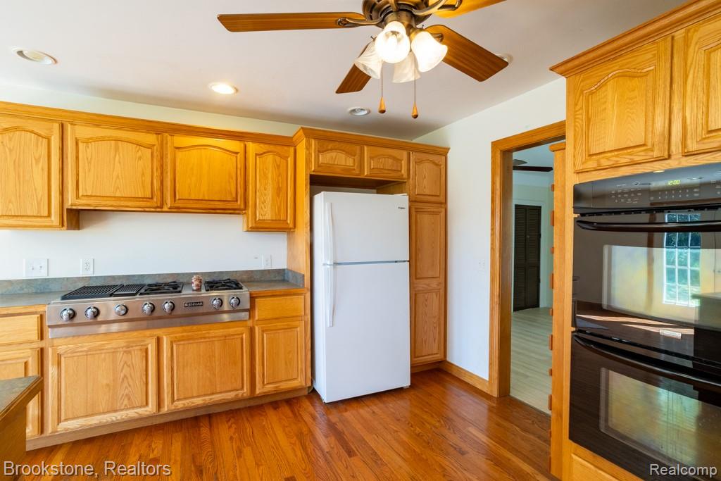 33100 30 Mile Road, Lenox, MI 48050 — Photo 15