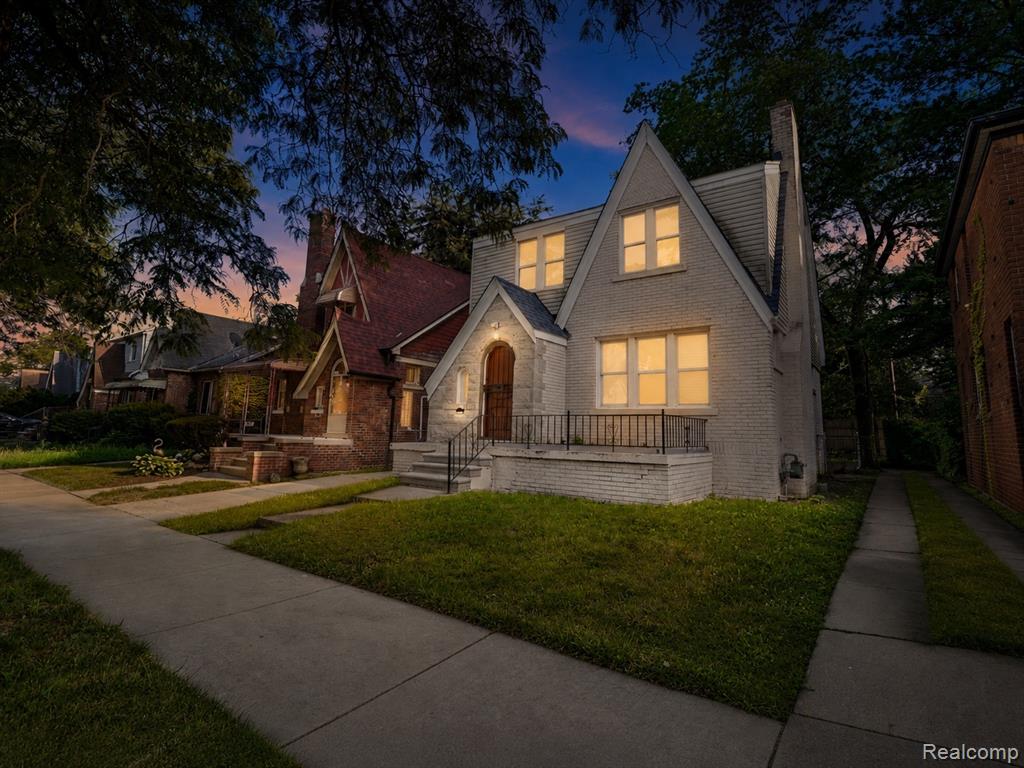 9175 Devonshire Road, Detroit, MI 48224 — Photo 2