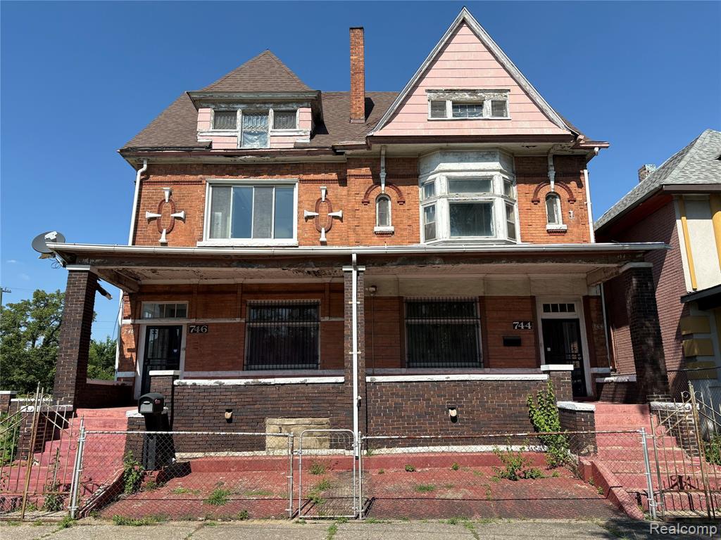 744 W Grand Boulevard, Detroit, MI 48216