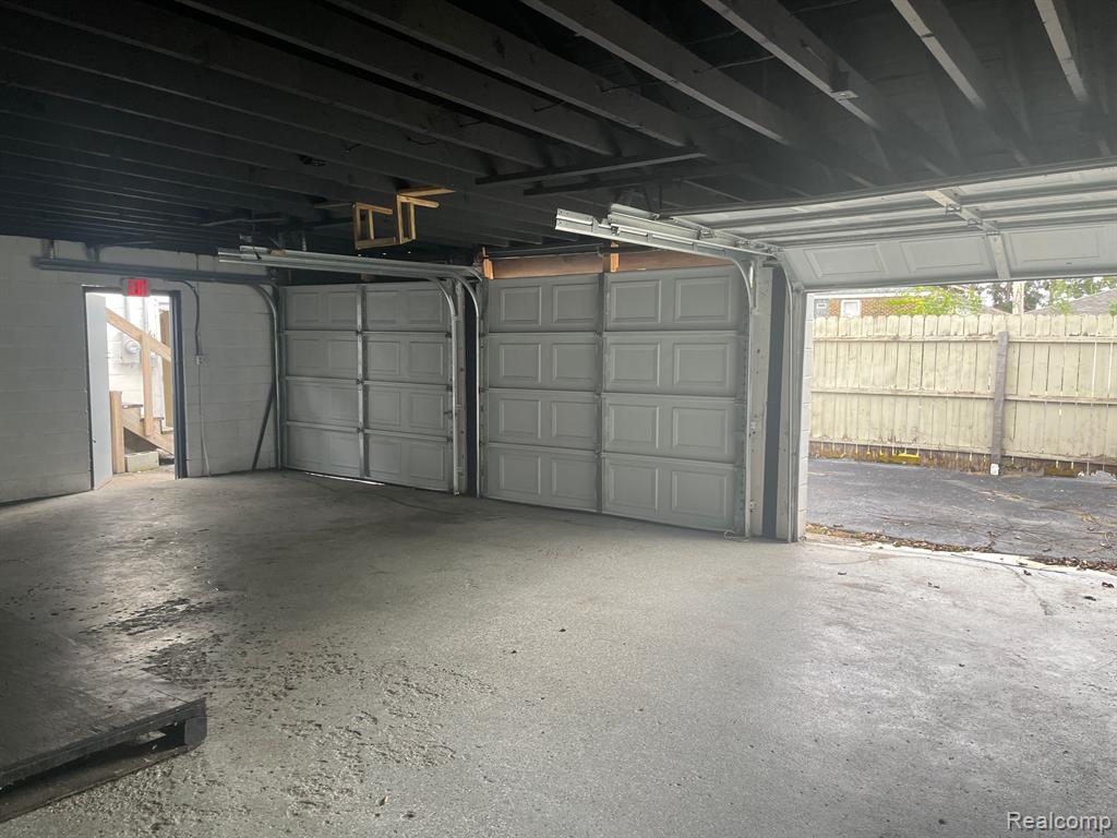 13837 Conant Street, Hamtramck, MI, 48212