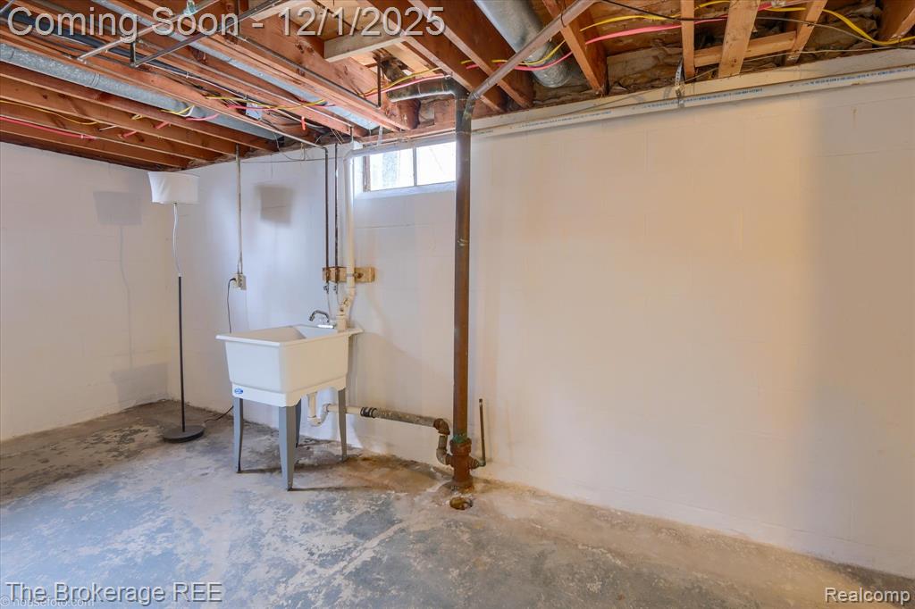 913 Moore Street, Davison, MI 48423 — Photo 41
