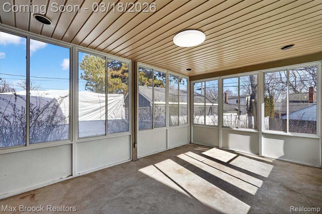 4414 Robinwood Avenue, Royal Oak, MI 48073 — Photo 34