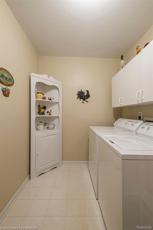 4186 Stonebridge Drive, Holly, MI 48442 — Photo 18