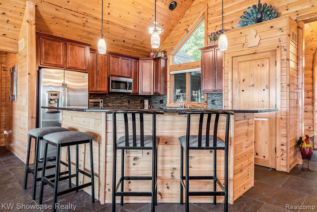 988 RIDGELINE Drive, Boyne City, MI 49712 — Photo 18