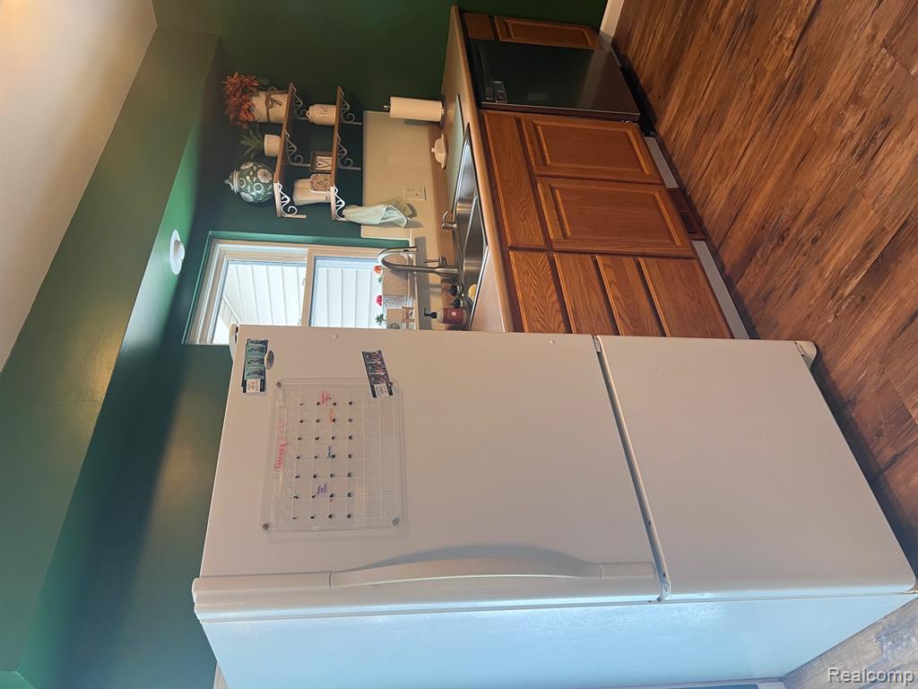 899 Oak Street, Lennon Vlg, MI 48449 — Photo 5