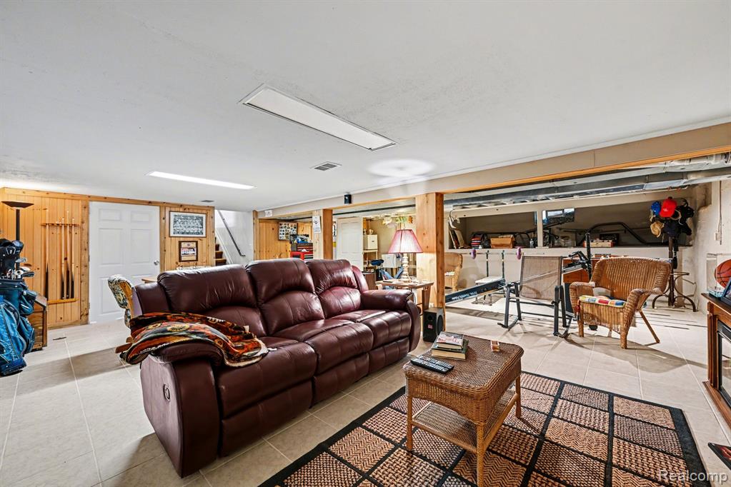 2080 Teggerdine Road, White Lake, MI — Photo 19