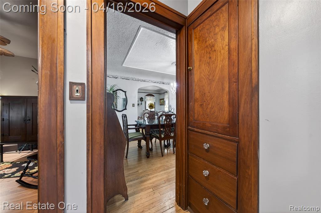 486 W Iroquois Road, Pontiac, MI 48341 — Photo 18