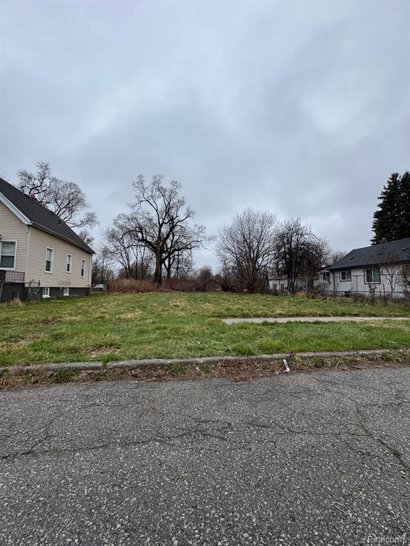 5827 GARLAND Street, Detroit, MI 48213 — Photo 2