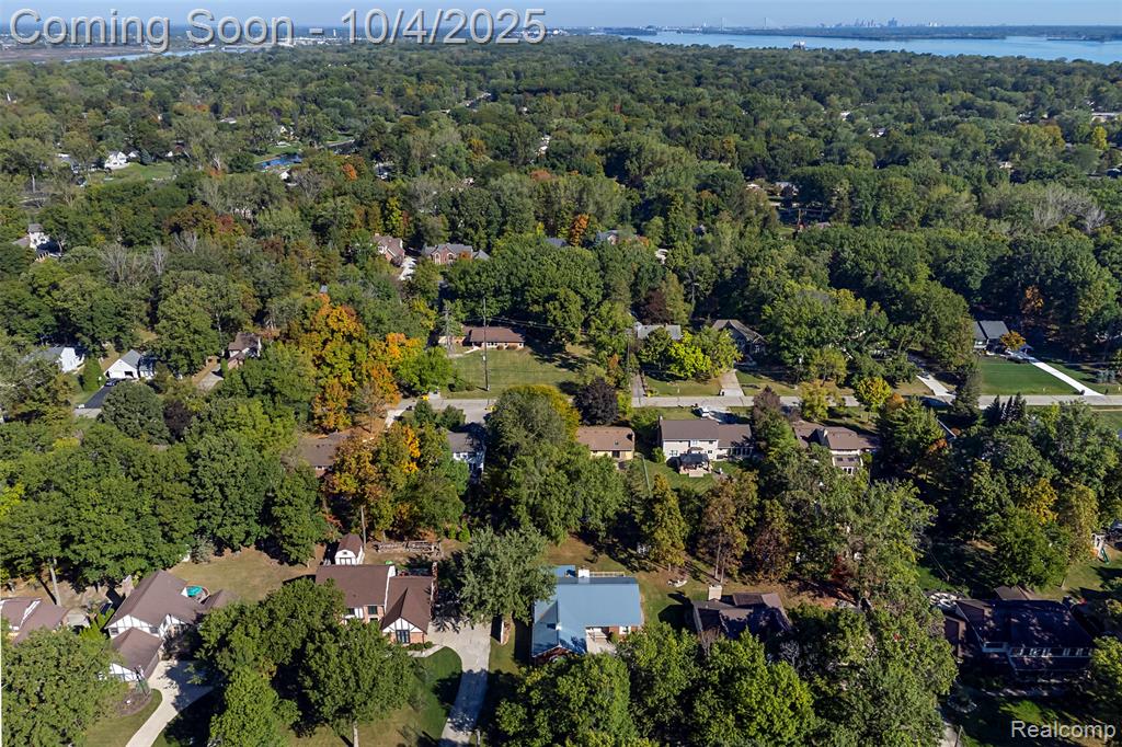 8614 Island Boulevard, Grosse Ile, MI 48138 — Photo 30