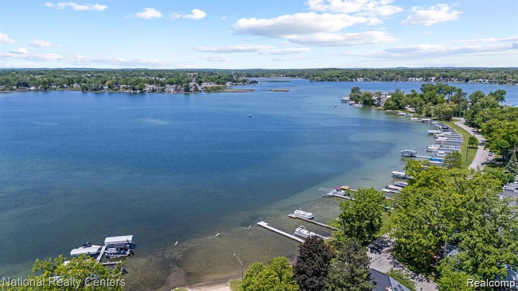 1938 Beverly Street, Keego Harbor, MI 48320 — Photo 51