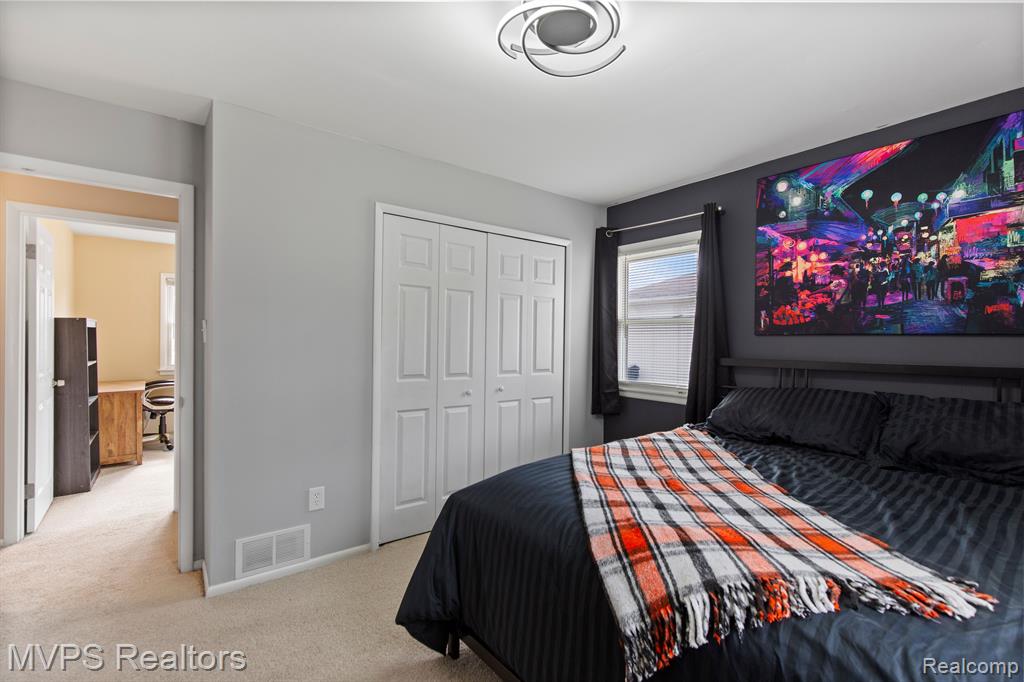5503 NORTHLAWN Drive, Sterling Heights, MI 48310 — Photo 22