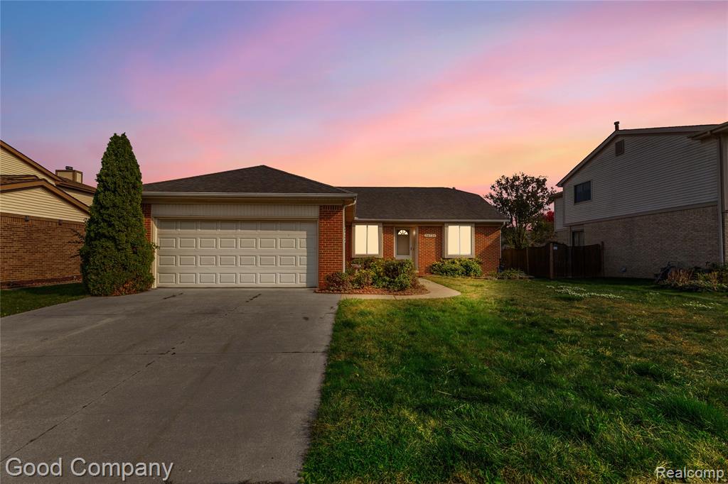 26731 Coachlight Street, Woodhaven, MI 48183 — front exterior