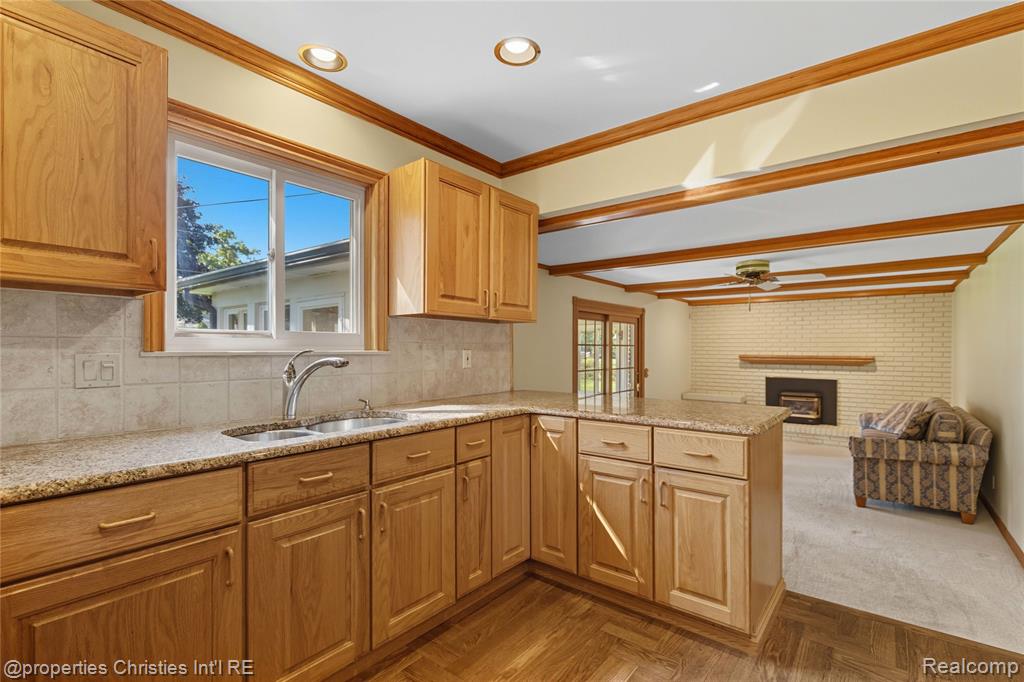 6308 Donnybrook Drive, Shelby Twp, MI 48316 — Photo 12