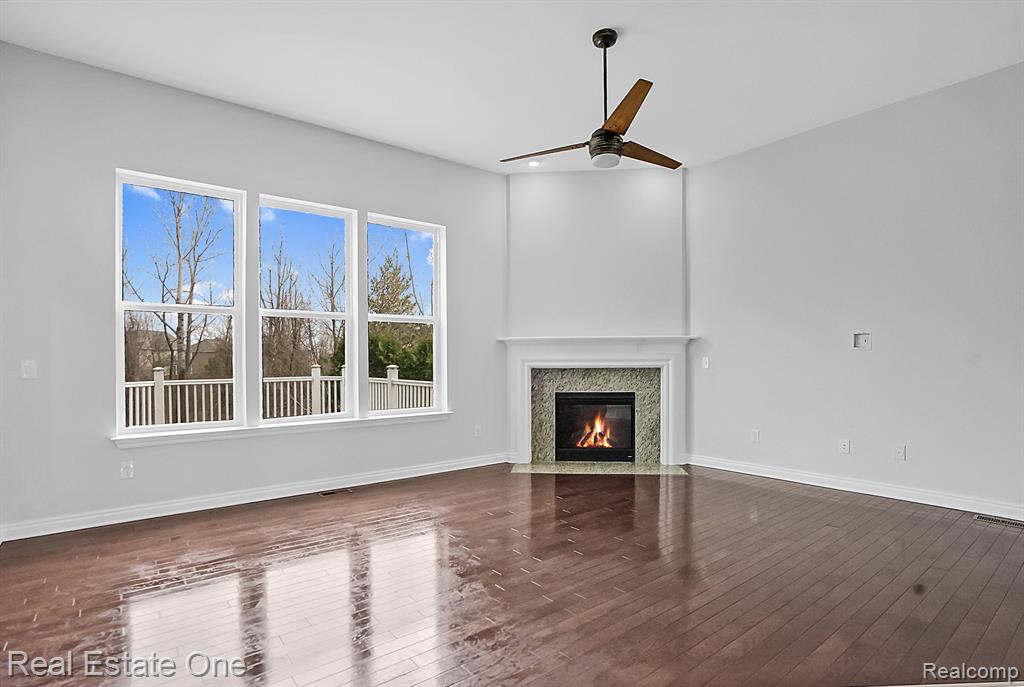 4559 TANGLEWOOD Lane, Lake Orion, MI — Photo 6