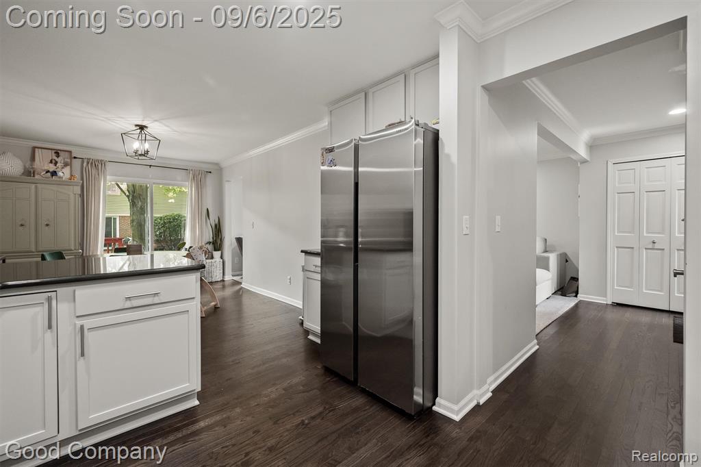 308 James Circle, Royal Oak, MI 48067 — Photo 13