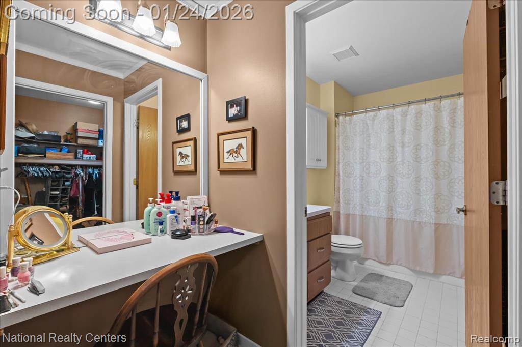 485 Winwood Circle, 115, Walled Lake, MI 48390 — Photo 26