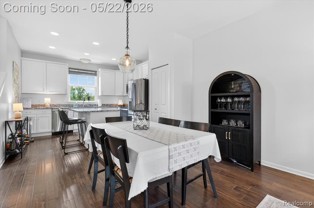 238 Center Boulevard, Wixom, MI 48393 — Photo 8