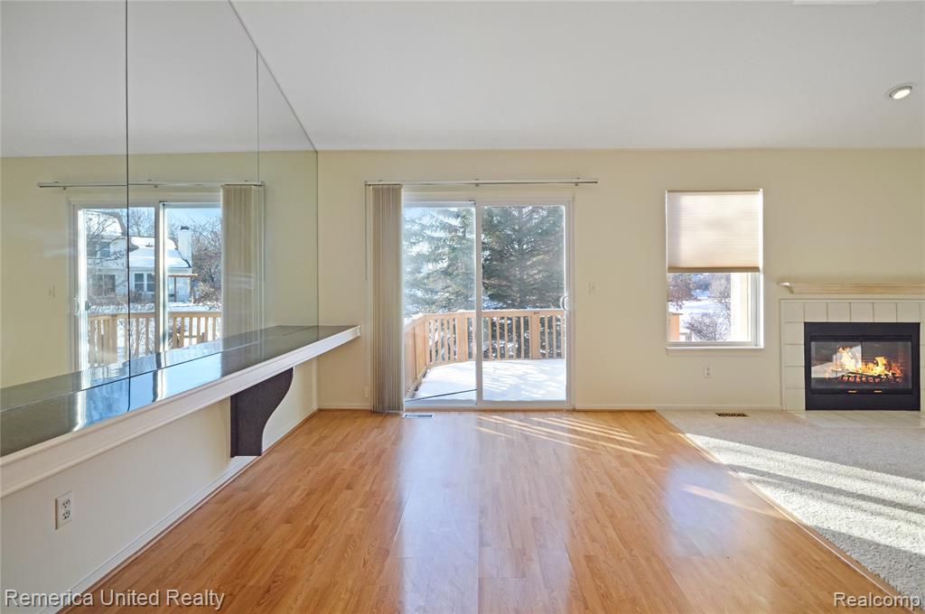 263 Whispering Hill, Commerce Twp, MI 48390 — Photo 5