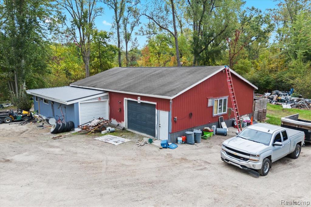 14155 Seymour Road, Linden, MI 48451 — Photo 31