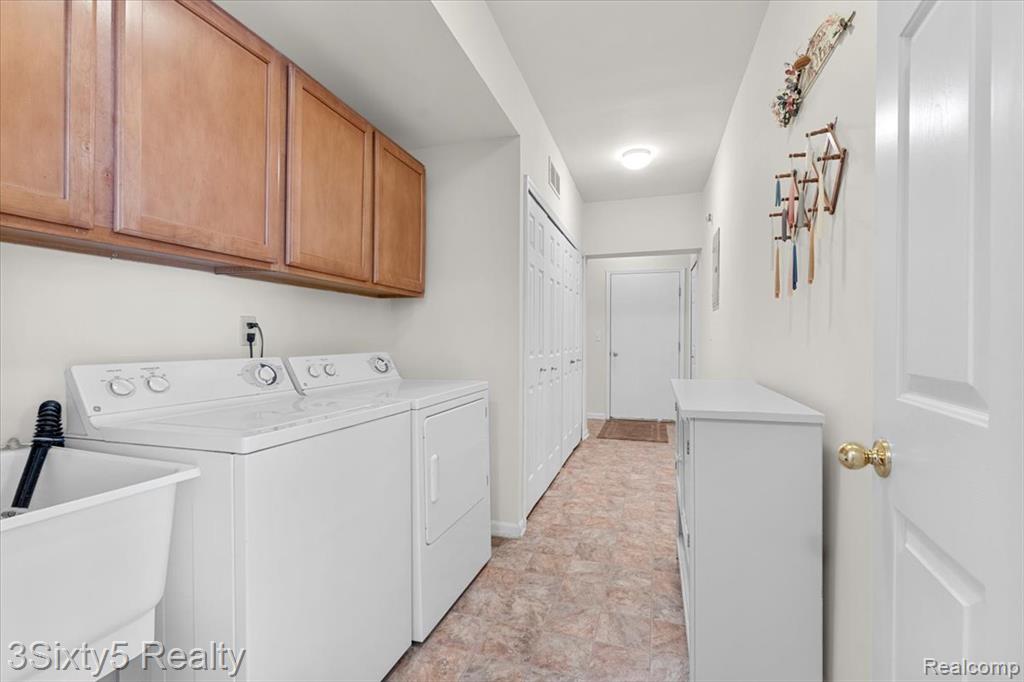 519 Mulberry Street, 33, Wyandotte, MI 48192 — Photo 20