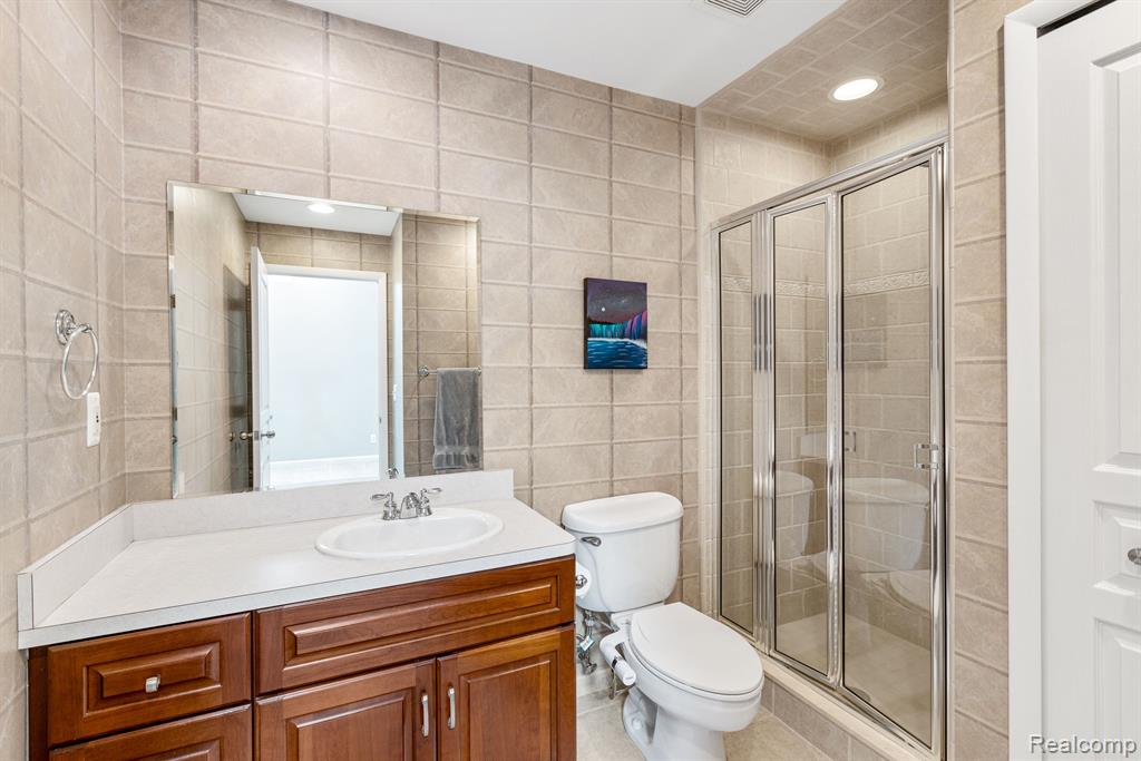 67 Sea Ray Boulevard, Harrison Township, MI — Photo 27