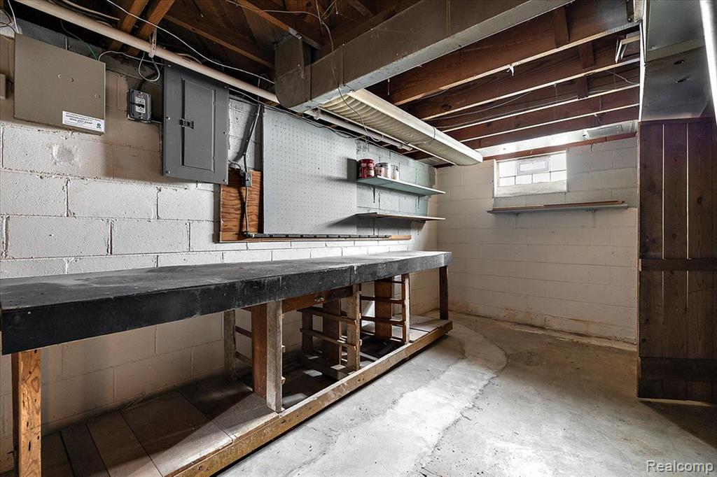 14001 Balfour Street, Oak Park, MI 48237 — Photo 27