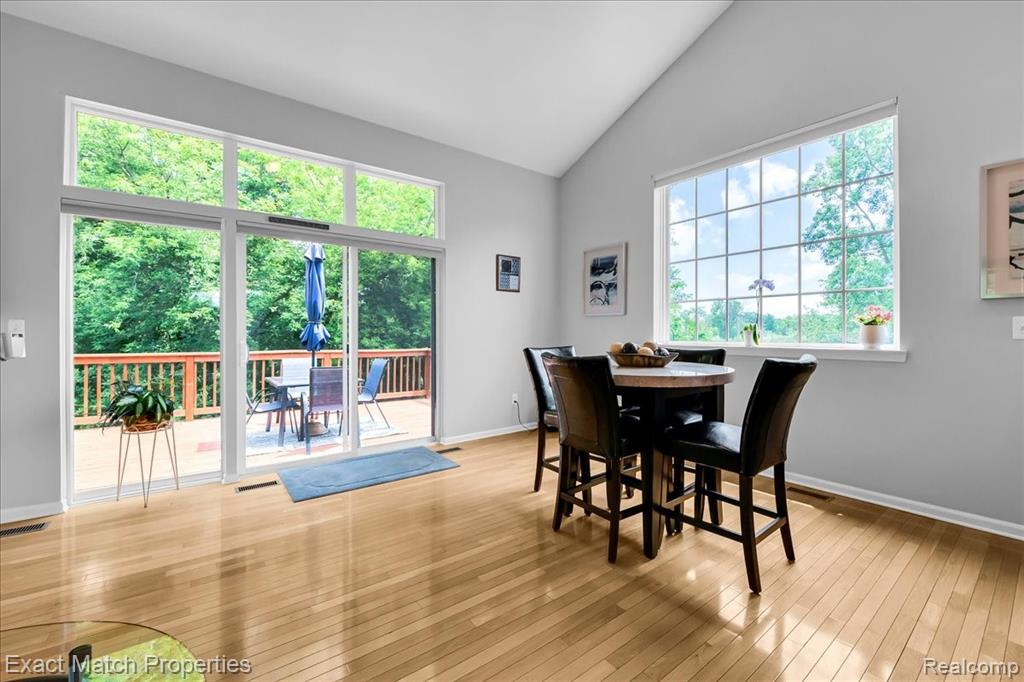 971 Sloane Court, 4, White Lake, MI — Photo 21