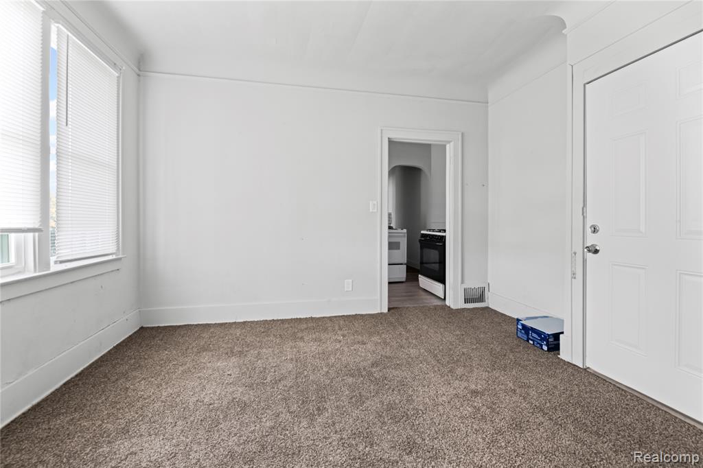 9892 Chenlot Street, Detroit, MI 48204 — Photo 23